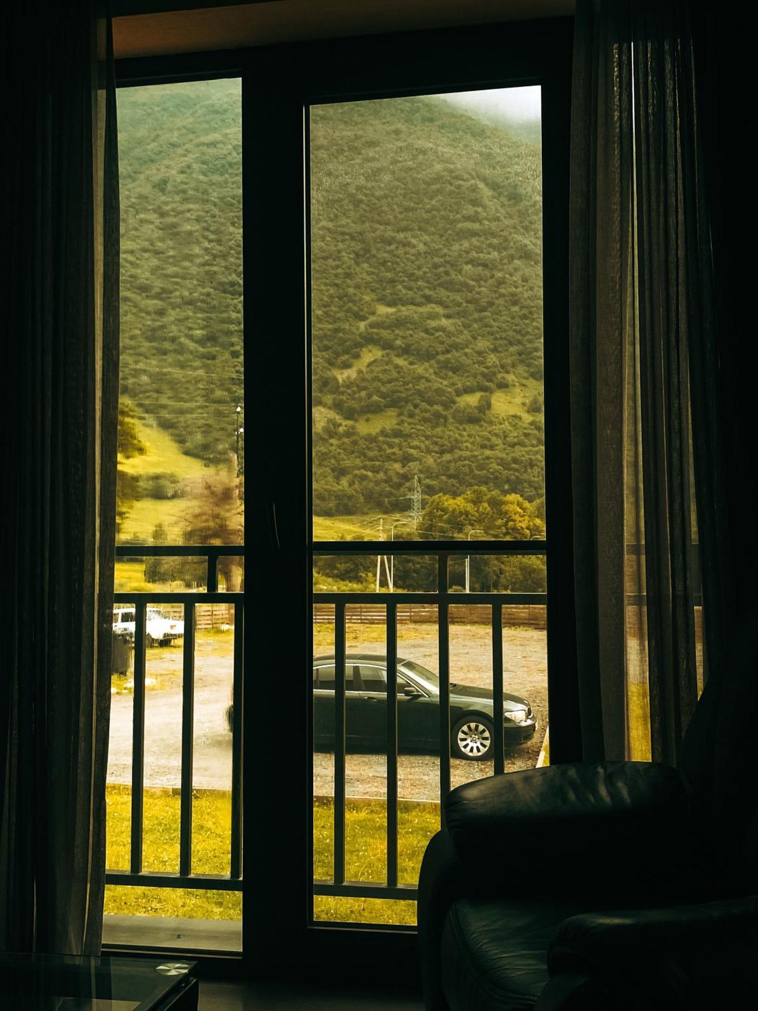 Hotel Gold Kazbegi Ngoại thất bức ảnh
